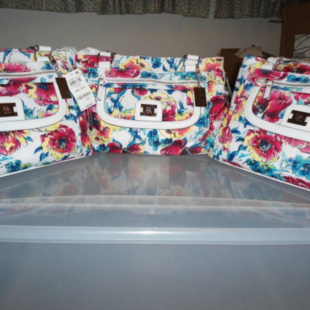 Style&Co Yassimen Satchel Floral Front Snap&Zip Pk